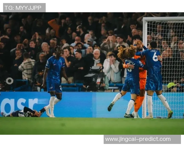 西甲激战阿森纳逆转尤文图斯绝杀引发争议判罚全场沸腾