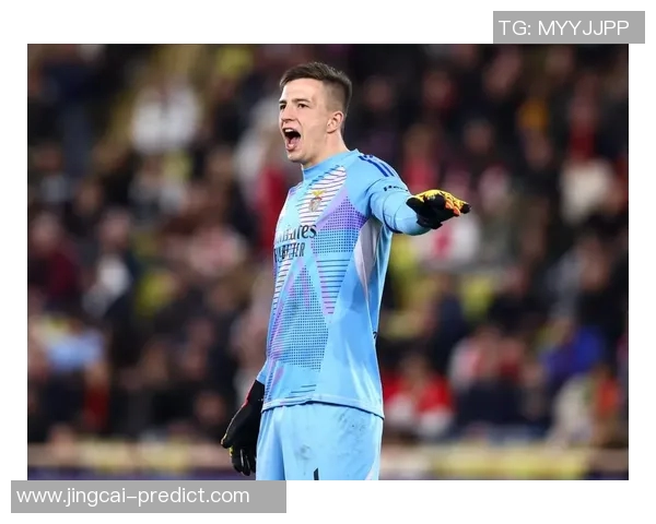 意甲激战曼联大胜本菲卡四球狂潮引发转会风波与热议